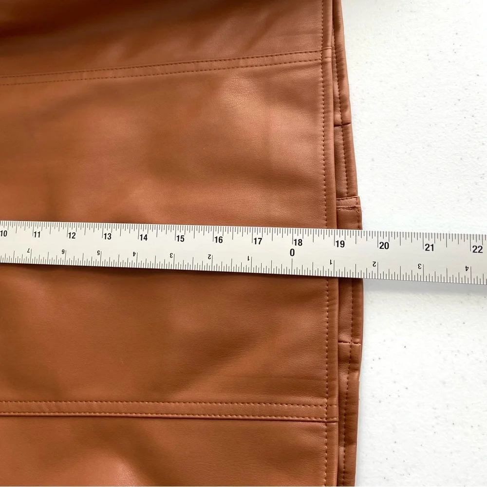 Calvin Klein Jacket‎ Women's Medium Brown Cropped Faux Leather